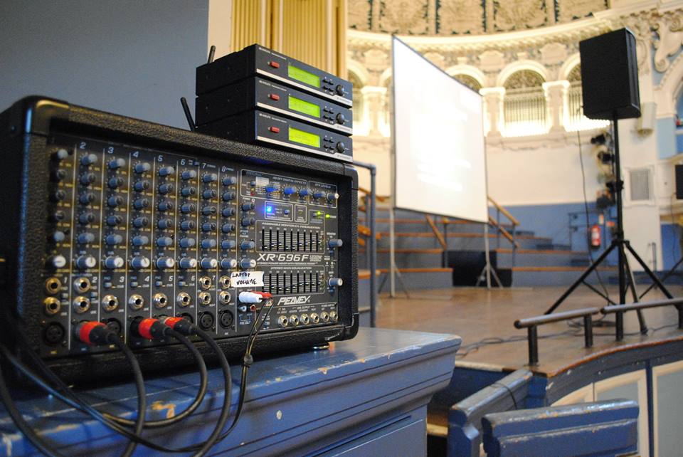 wireless mics at Oxford Town Hall